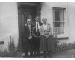 Image of Mr & Mrs Hedley Salter with son Clifford c.1969